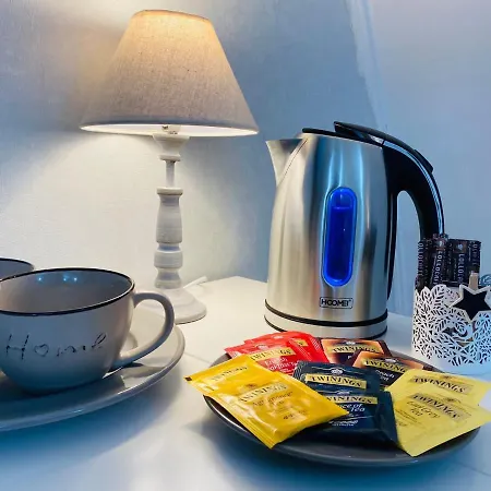 Casa de Férias Casa Ninetta - Spaccanapoli - Il Tipico Pianterreno Della Antica! *