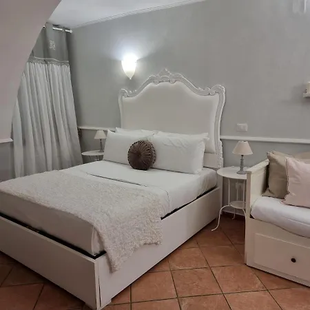 Casa Ninetta - Spaccanapoli - Il Tipico Pianterreno Della Antica! Casa de Férias Nápoles