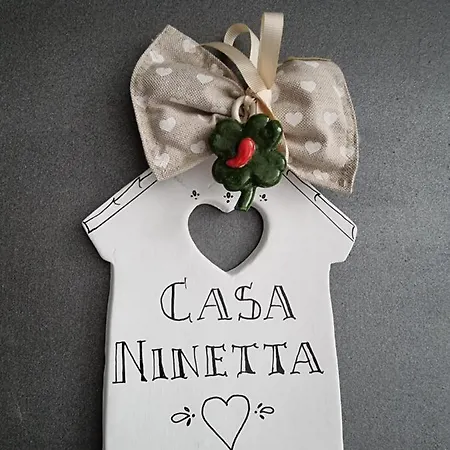 Casa Ninetta - Spaccanapoli - Il Tipico Pianterreno Della Antica! Nápoles